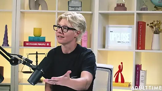 Khloe Kingsley: Squirting on Camera & Red Flags