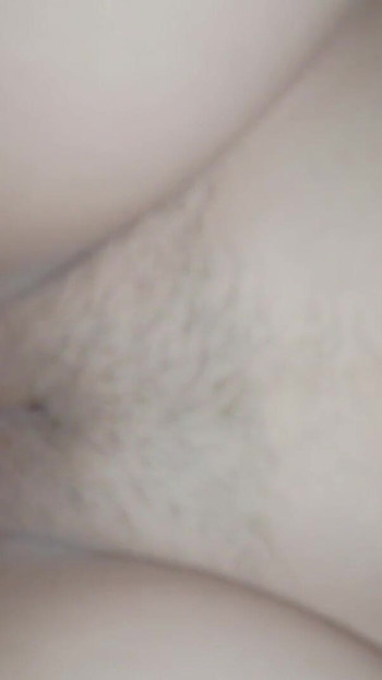 Spettacolare momento da "La teen Curlisita ama essere scopata da dietro ed essere sborrata dentro"
