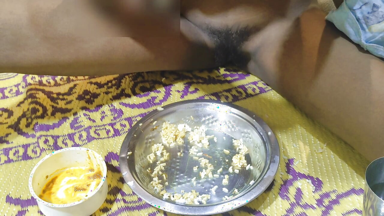 When we were alone at home, I ate with my stepsister