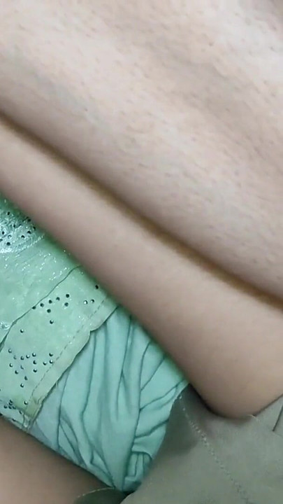 Detik tidak dapat dilupakan dari "Bhabhi desi India dalam hijau sari hindi bercakap kotor bahagian 2"