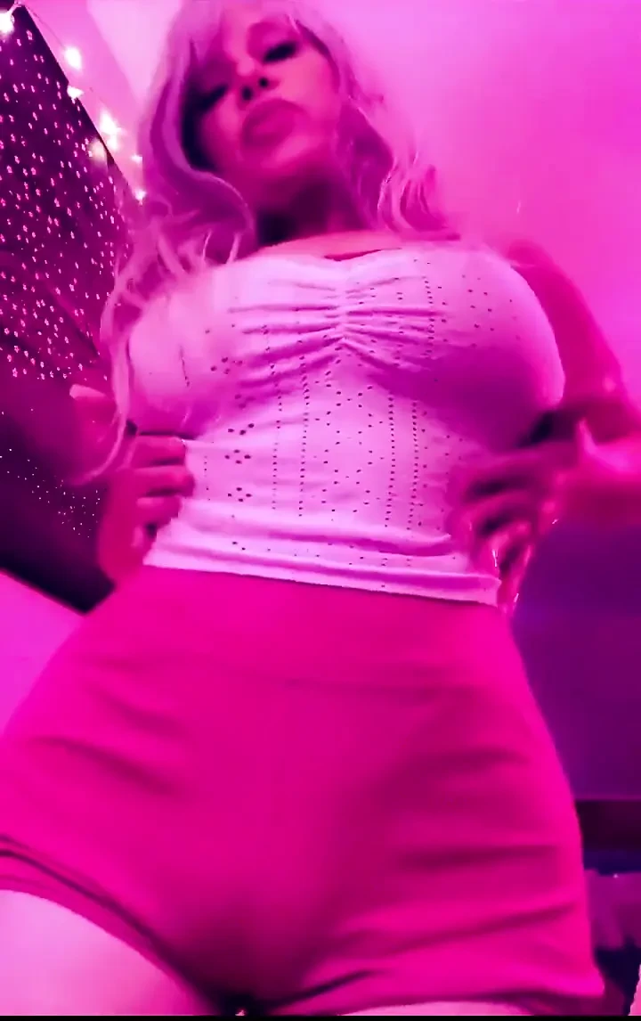 Will You Pretty Pussy