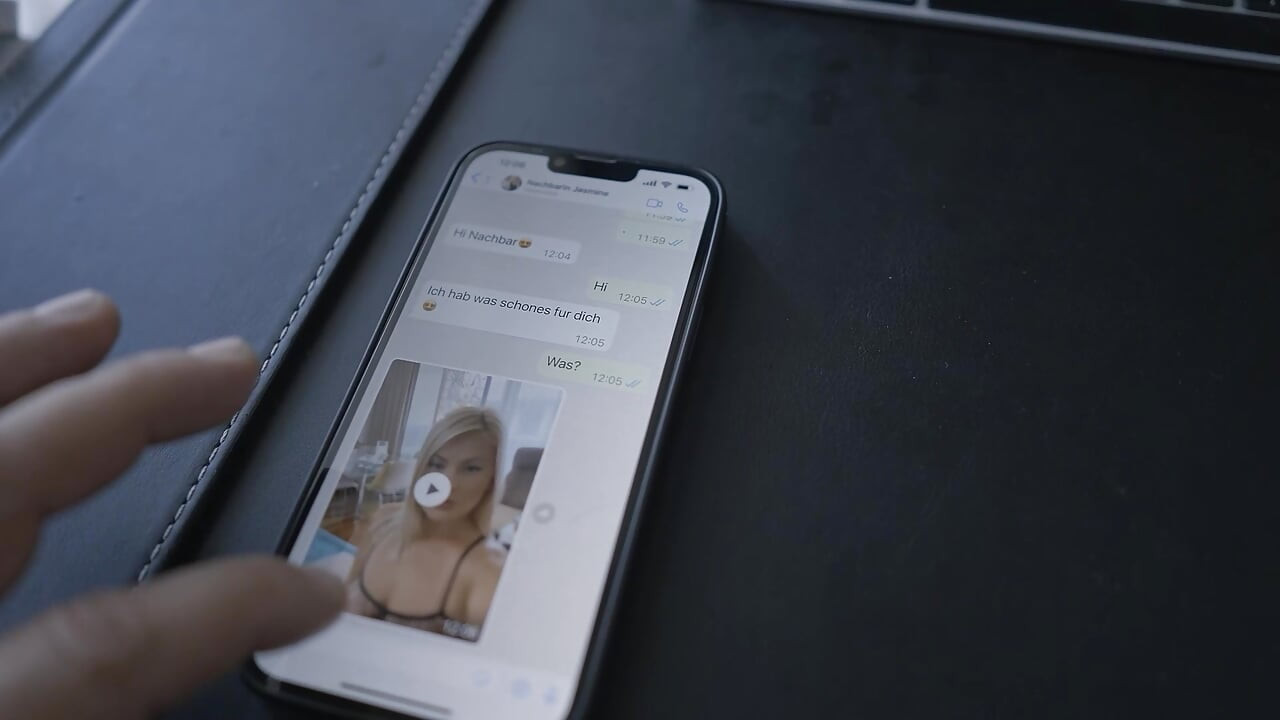 Anál na doraz Několik ptáků pro děvku