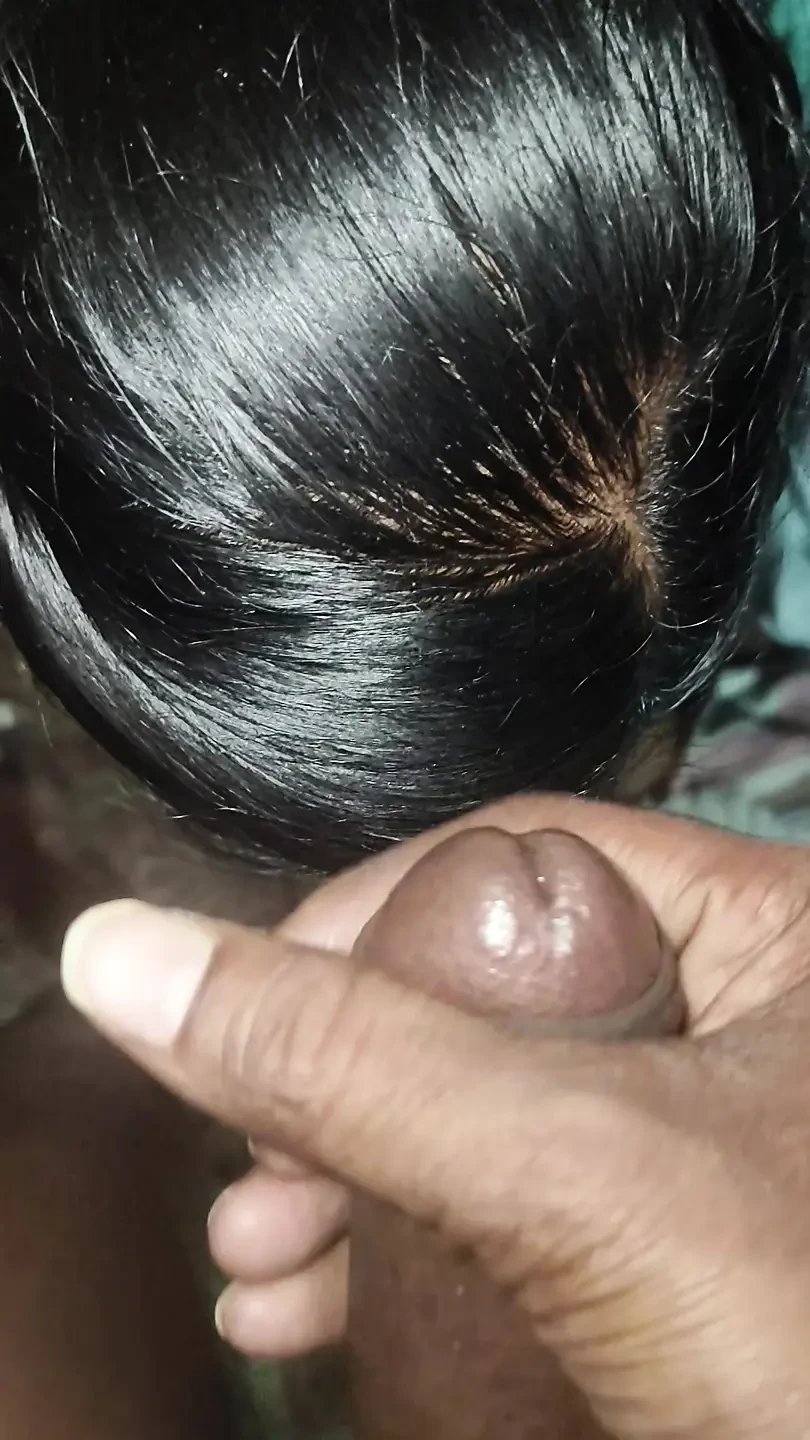 人妻和朋友一起享受