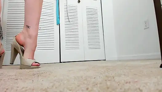 Götten amcık sürtüğüne