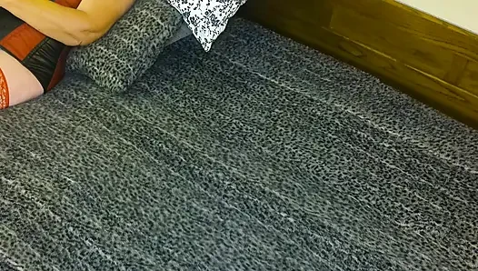 Granny Bijou: Cock Sucking Brothel Bunny 92925CAMS25M