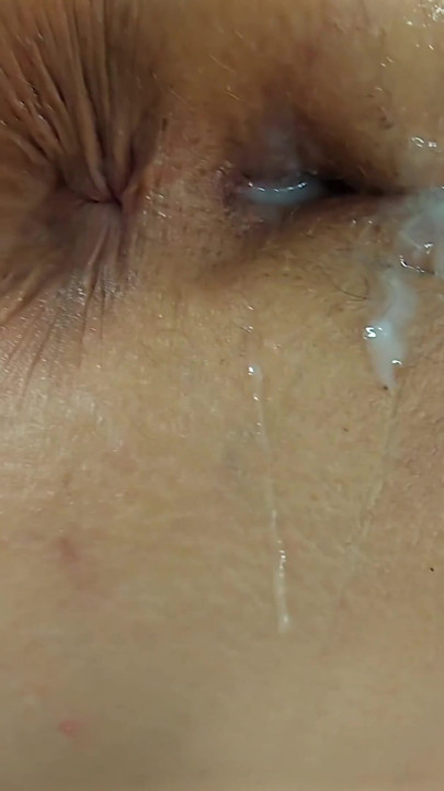Fat woman cum filled pussy dripping after spreading wide open for deep penetration & creampie close up - Big fat ass Jamdown26 | Clip 3