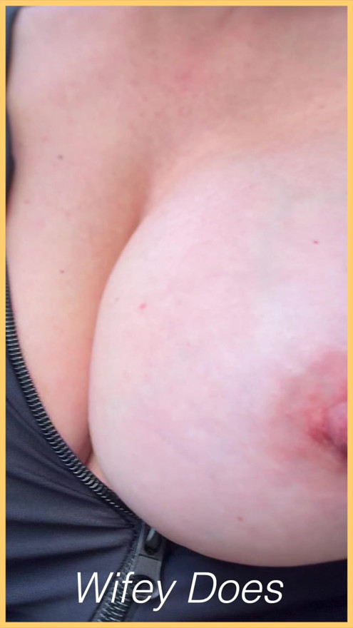 Wifey flashes her tits in public dare