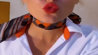 Easyjet hostess gambe