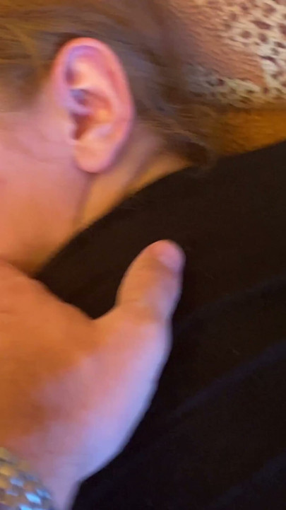 Tinder flicka slog hårt på första dejten! | Klippa 1