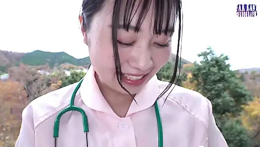 Dolgun vücutlu kaygan ziyafette sırılsıklam f bardakla sırılsıklam yağlı gulp bölüm 2