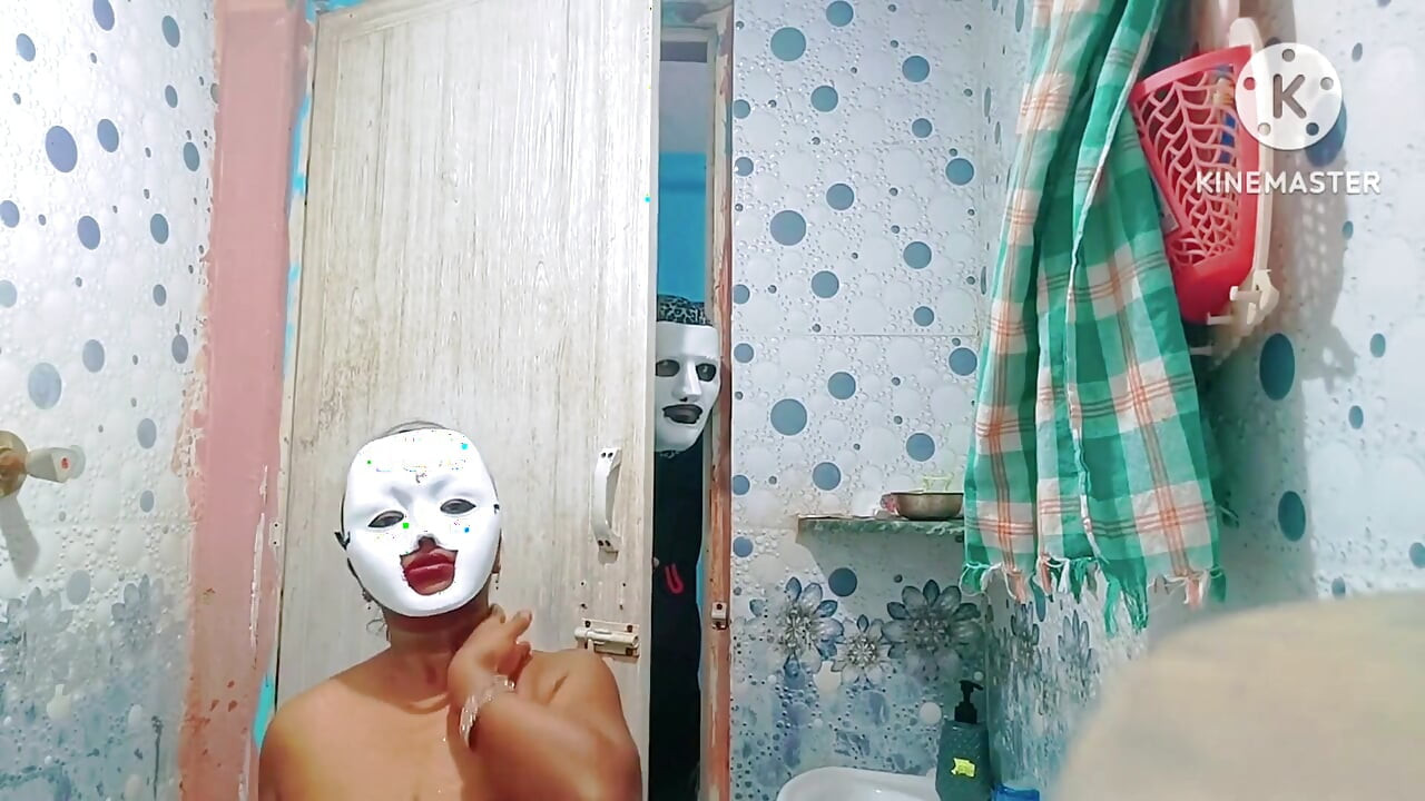 Tamil Housewife Caught Her Brother in Law Who Use to Watch Her Secretly While Bathing Then He Seduced Her -full Tamil Audio
