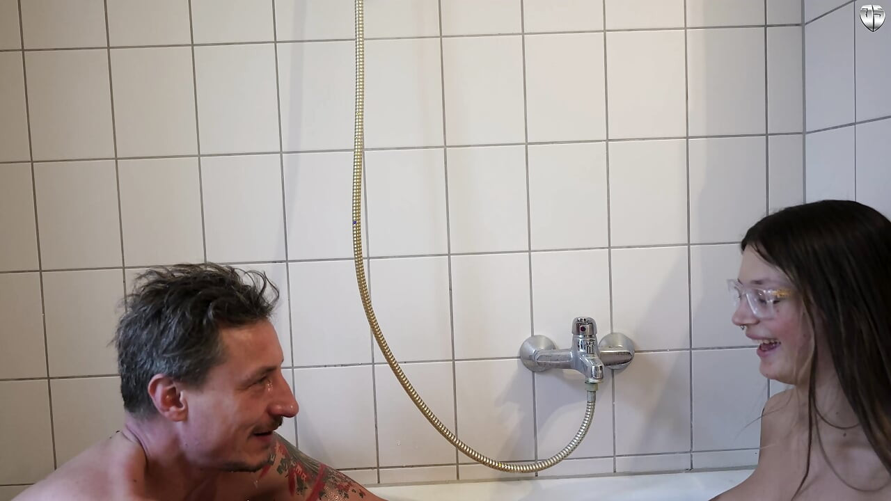 First Interview - with Nika Cyberslut Naked in the Bathtub