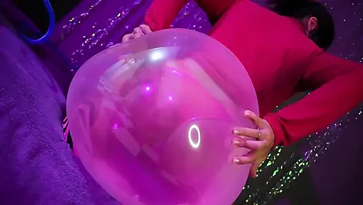 Inflate and Riding Deflation Pink Wubble Ball - Round 1 - Bunny Looner