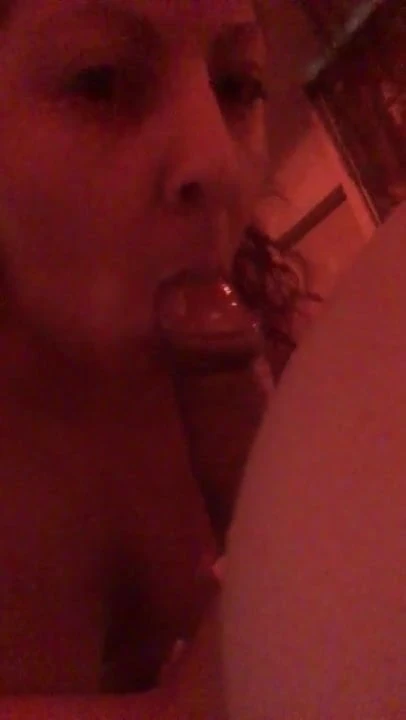 Doris Vazquez sucking cock