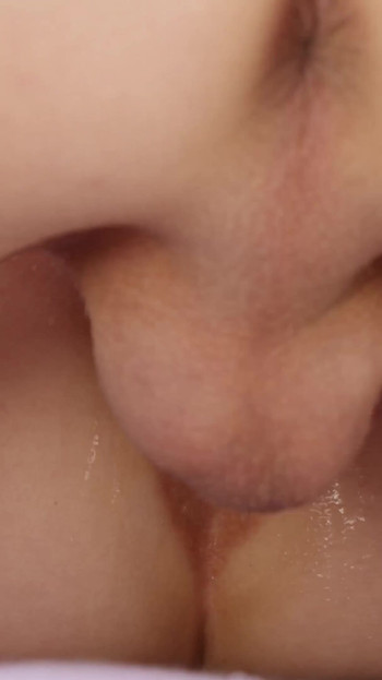 Must-share moment from "EXTREME SQUIRTING while Fucking tll MASSIVE CUMSHOT"