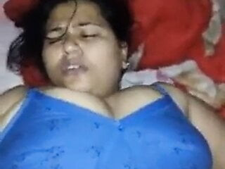 Busty Indian Aunty Gets Fucked by boyfriend