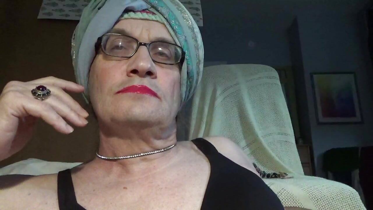 Ladyboy Serge Lusin. 2025kb