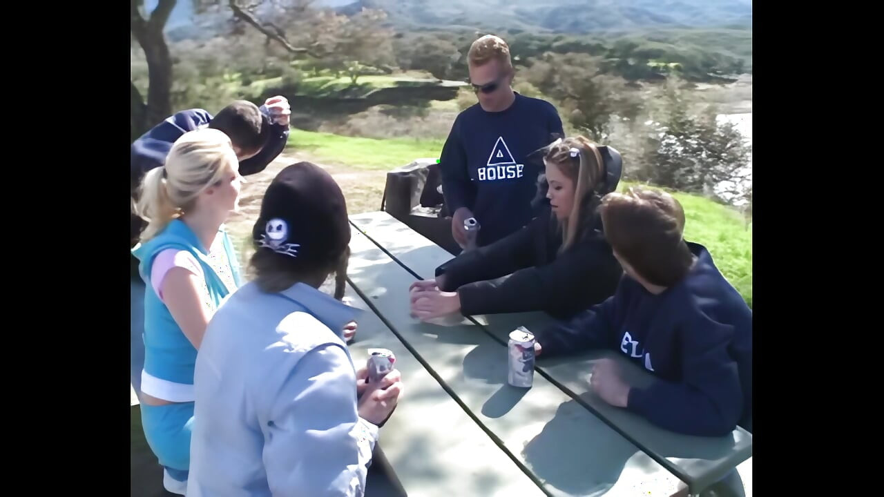 An American Teen Is Looking for New Sexual Experiences!! - (chapter #09)