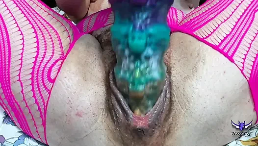 Kafatası dildo derin amına binme - aşırı vajinal esnetme