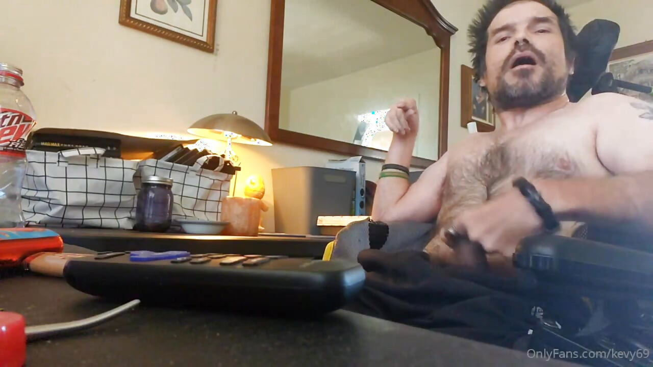 Kevy 69's Cumming On A Tuesday