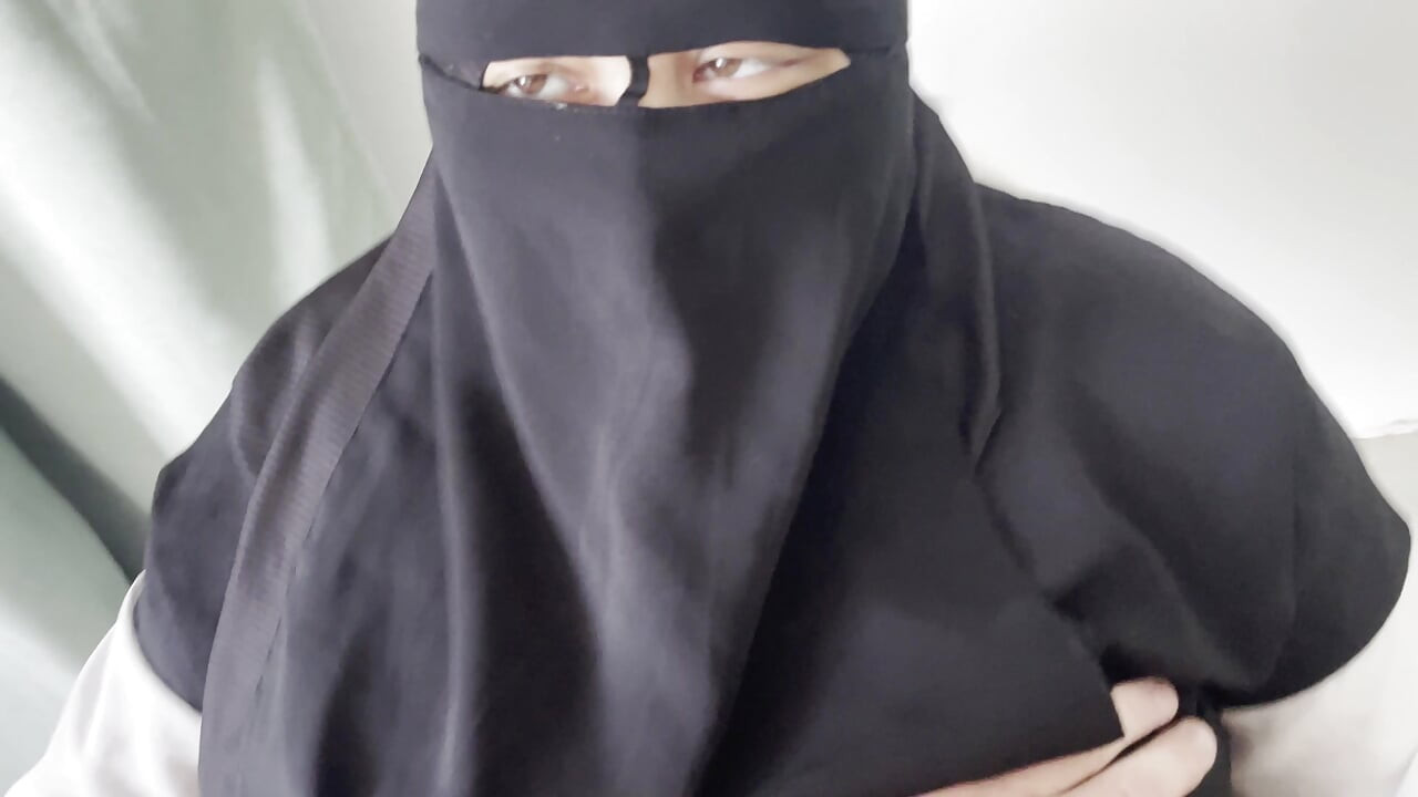 Oh my God, how beautiful this Arab woman is, how wonderful she is... He erected my penis, pressing against her.