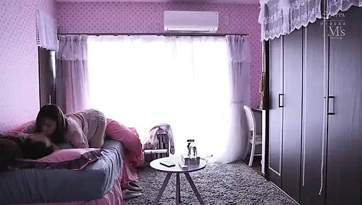 Tatlı kız sakso yeteneğini kullanarak seni boşaltmak istiyor. bölüm 1