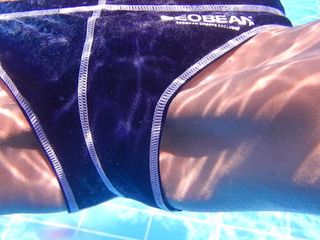 Kamera podwodna w basenie