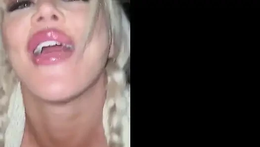 Emma stone lagi asik ngocok pov