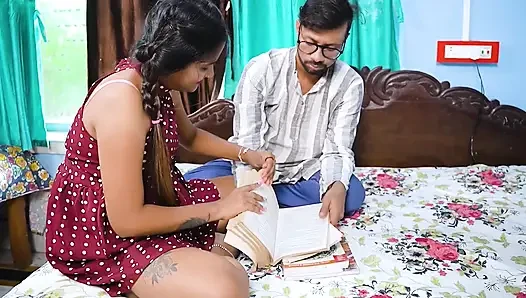 Chhoti bahan ko bed par pakd ke jabbar dasti pel diya
