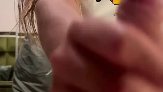 Footjob mit abspritzen auf meine füße