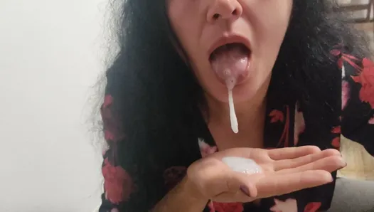 He filled my Mouth with Plenty Cum like on a Slut - MILF Blowjob Cum in Mouth