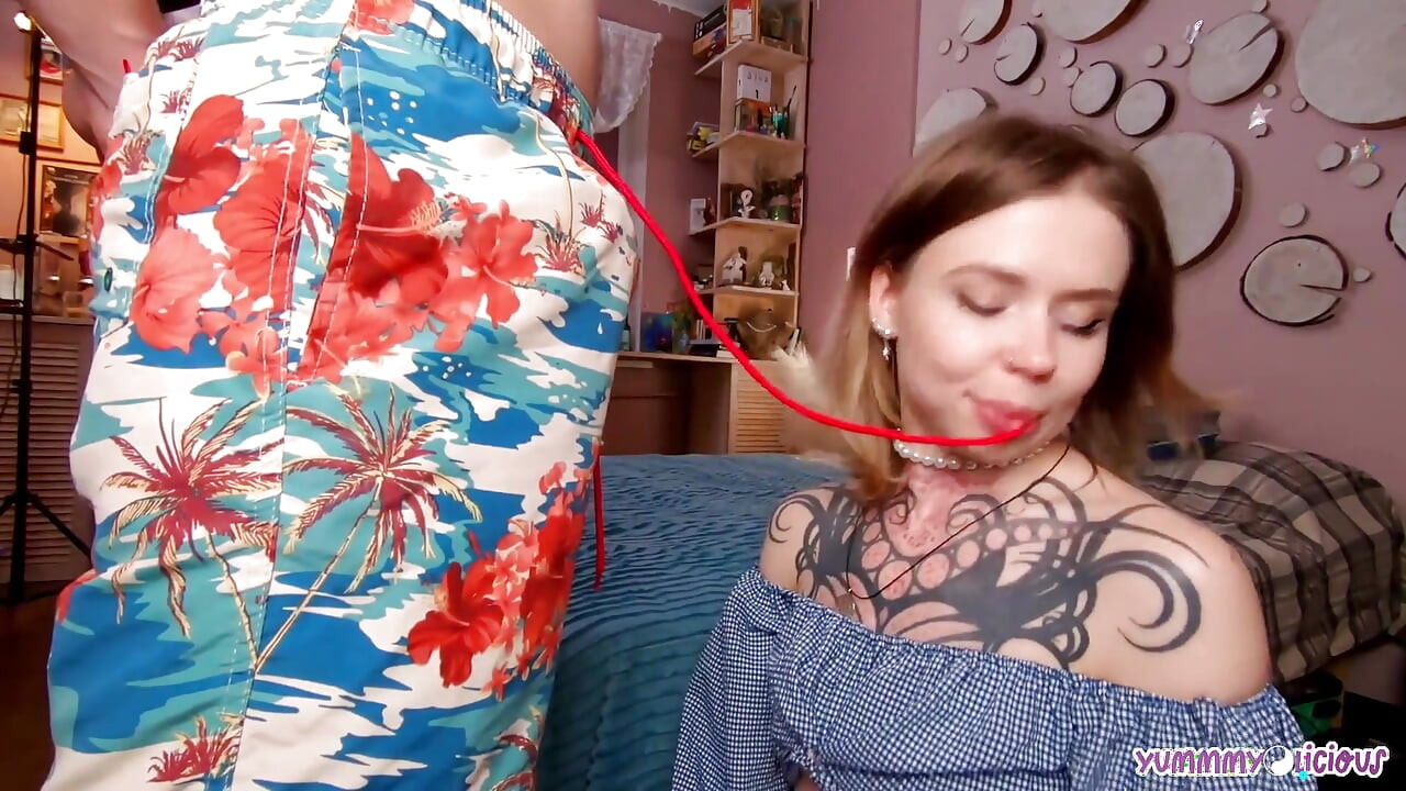 Pikschok drievoudige cumshot in het gezicht voor een charmante dame