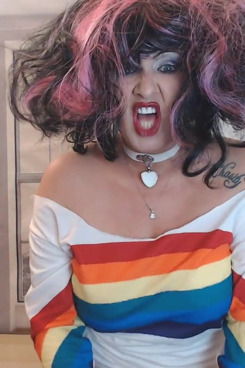 Kötü saç dönüşümü yanlış gitti