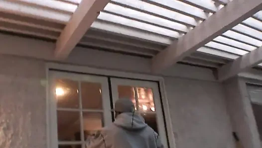 Член, который, когда входит, заставляет тебя открыть рот