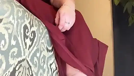 Sana boşalman için talimat verirken sallıyor ve ayağını sallıyor -bölüm 1 out 2