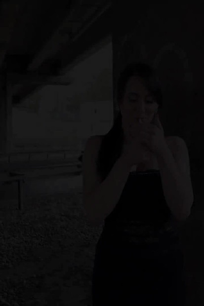 Selena Outdoor Smoke