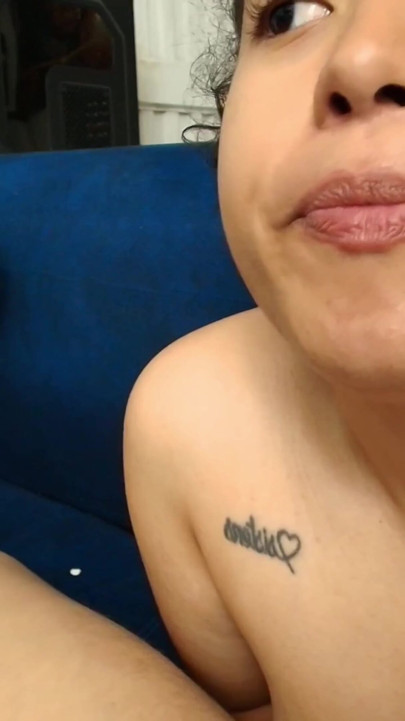 Wants my milk in her juicy mouth | Clip 1