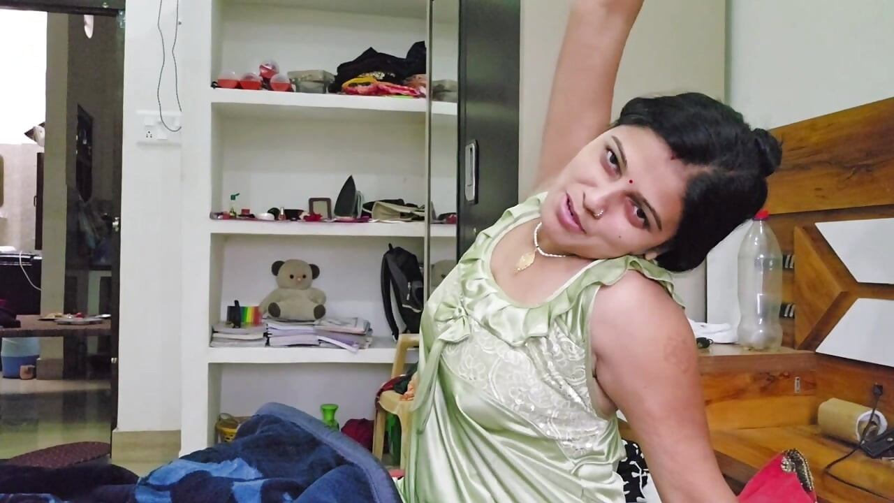 Indian devar na bhabhiji ko Full night fucking video huge 8 inch cock musclear boy six pack body