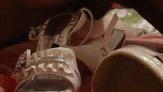 Cum on silver heel