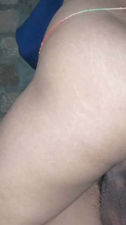 Bhabhi ko rat me jor jor se sex in house Hindi audio. | Clip 1