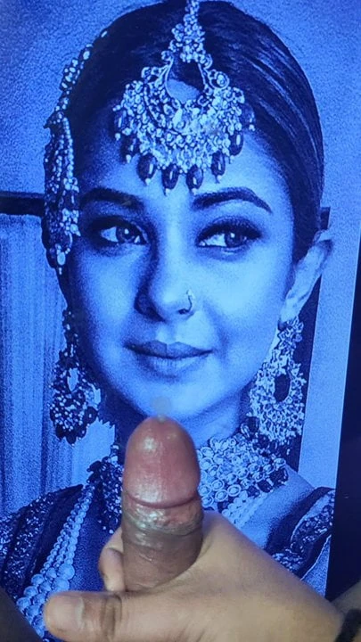 Cum n split on Jennifer winget
