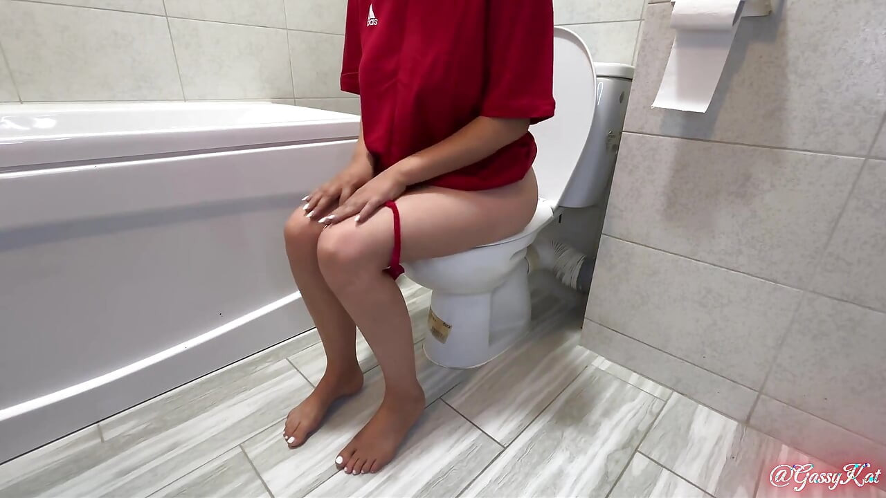 The Daily Toilet S2 Episode 15: the Red Foxy
