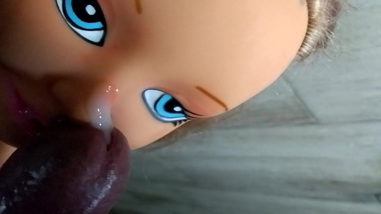 ตุ๊กตาน้ําแตก