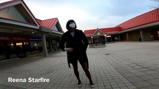 Reena Starfire - Sissy Daytime Play In A Public Stip Mall