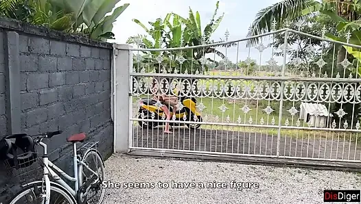 Snake Catcher Gets Tricked and Fucked - Squirting and Cum Swallowing
