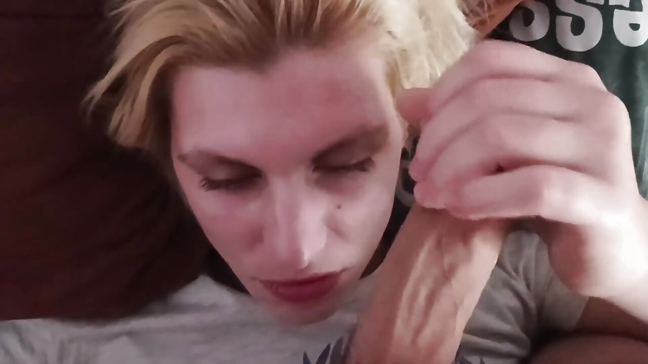 Prava domaća amaterska žena cumshot deepthroat pušenje kurca kompilacija