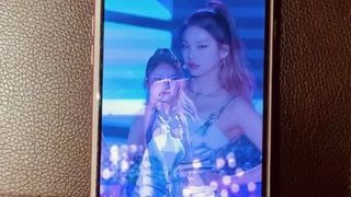 ITZY 예지 cumtribute #1