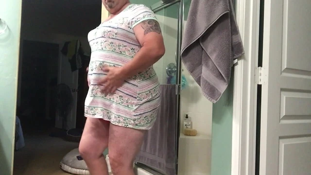 Me Stripping Like a slut