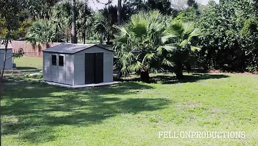 Выходные со сводной пиздой Мелани Хикс, милфой