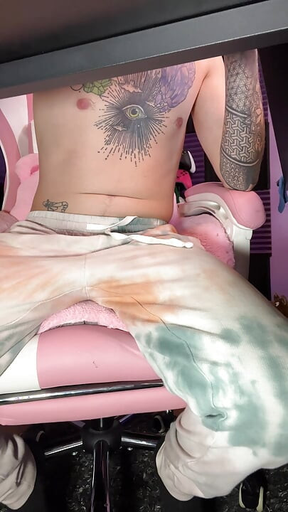 ฮิปปี้ใต้ดาดฟ้าดู มุมมองคนเย็ด จับน้ําเงี่ยนเยอะมาก